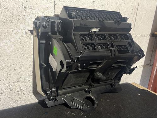 Handskerum Handskerum VW PASSAT CC B6 (357) 2.0 TDI (140 hp) 28072593 28072593