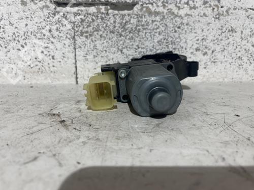 right-front-window-motor-ford-fiesta-vi-cb1-ccn-2008-34347350 main image