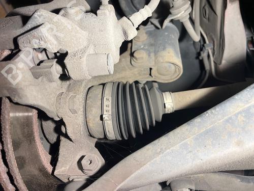 Used Right front driveshaft Right front driveshaft 37683929 37683929