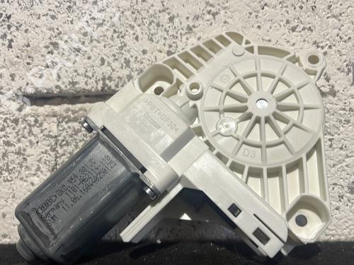 left-front-window-motor-audi-a1-8x1-8xk-2010-2011-2012-2013-2014-2015-2016-2017-2018-2019-27869737 main image