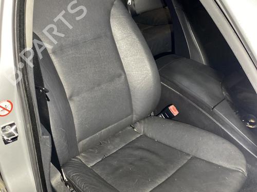 Sæde højre fortil BMW 5 (E60) 530 d (218 hp) 20864870