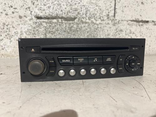 radio-citroen-ds3-sa_-2009-2010-2011-2012-2013-2014-2015-2016-37799222 main image