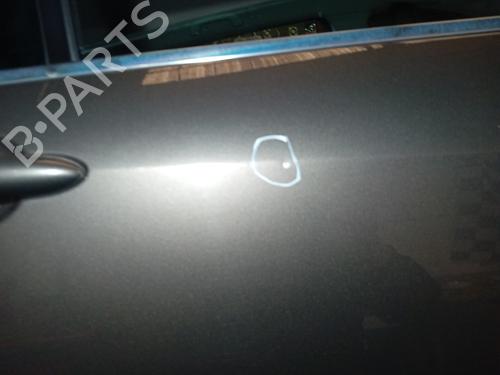 Used Right rear door Right rear door 20872420 20872420