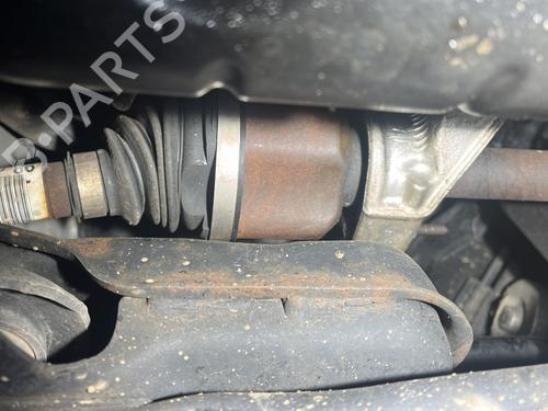 Used Right front driveshaft Right front driveshaft CITROËN C4 CACTUS 1.6 BlueHDi 100 (99 hp) 24926345 24926345