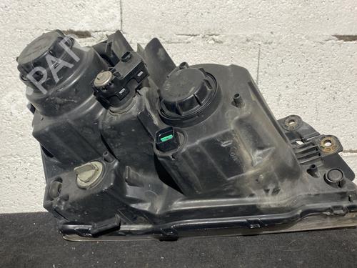 Left headlight KIA SORENTO I (JC) 2.5 CRDi | BP22894019C28 