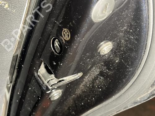 Højre bagtil lås VW TOURAN (1T3) 1.6 TDI (105 hp) 32979495