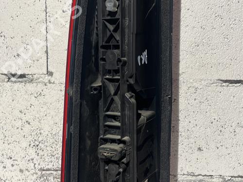 Used Right taillight Right taillight NISSAN NV400 Van (X62, X62B) dCi 135 (136 hp) 32092790 32092790