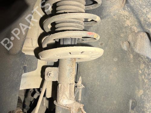 Used Left front shock absorber Left front shock absorber 37527522 37527522