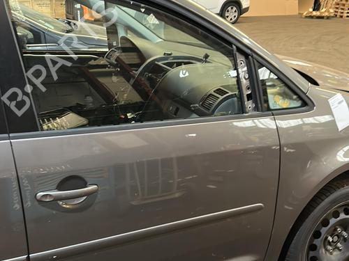Used Right front door VW TOURAN (1T1, 1T2) 2.0 TDI 16V (140 hp) 20870360