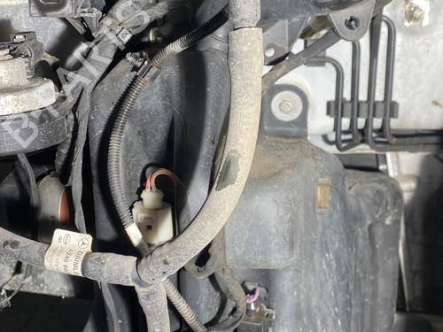 Used Windscreen washer tank MERCEDES-BENZ CLA Coupe (C117) CLA 220 CDI / d (117.303) (170 hp) 22235804