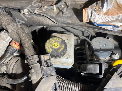 Used Brake master cylinder Brake master cylinder 37182660 37182660