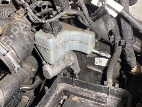 Used Brake master cylinder VW PASSAT B7 Variant (365) 1.6 TDI (105 hp) 20872656