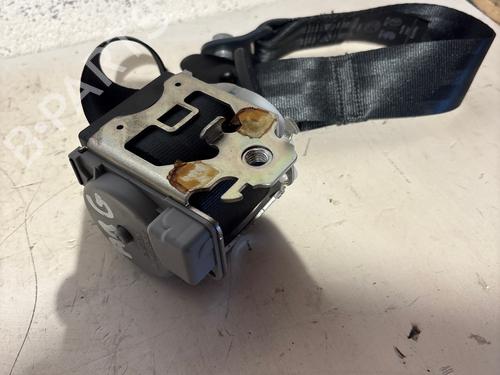 rear-left-seatbelt-citroen-c4-picasso-ii-2013-34395696 main image