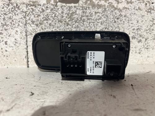 Left front window switch FORD FIESTA VI (CB1, CCN) 1.6 TDCi | BP37751532I27 - Image 2