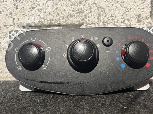 Comando clima DACIA SANDERO II 1.2 (75 hp) 32320696