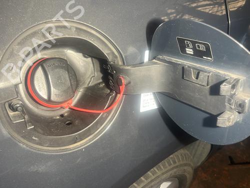 Fuel flap OPEL ASTRA J (P10) 1.7 CDTI (68) | BP28000211C131 