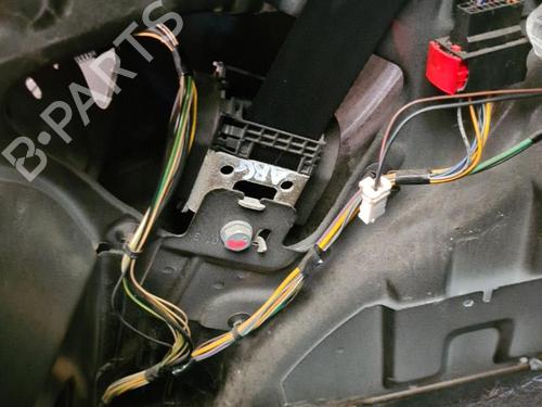 Venstre bak beltestrammer PEUGEOT 206 Hatchback (2A/C) 1.4 HDi eco 70 (68 hp) 20871831