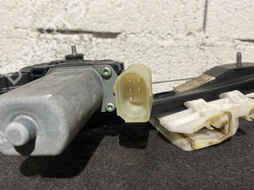 rear-left-window-mechanism-bmw-3-touring-f31-330-d-2012-2013-2014-2015-2016-2017-2018-2019-22235846 main image