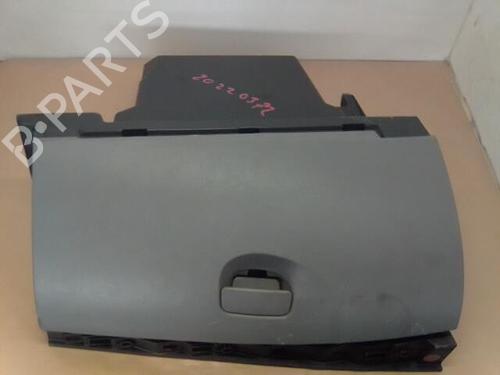 Used Glove box RENAULT MEGANE III Hatchback (BZ0/1_, B3_) 1.5 dCi (106 hp) 21862515