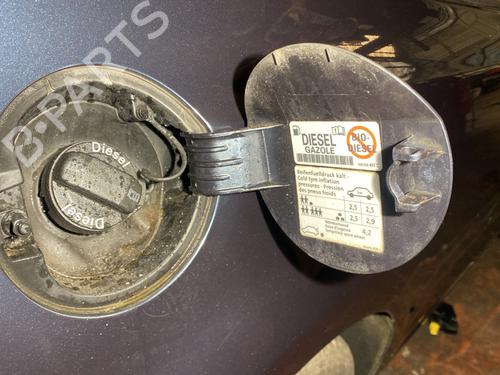 Fuel flap VW GOLF VI (5K1) 1.6 TDI | BP22523669C131