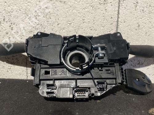 steering-column-stalk-citroen-c3-aircross-ii-2r_-2c_-2017-24640035 main image