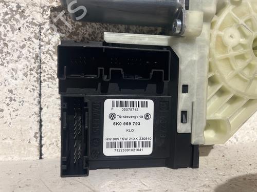 Used Left front window motor Left front window motor VW GOLF VI (5K1) [2008-2014] 36763711 36763711
