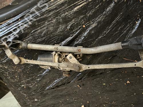 Used Front wiper motor RENAULT MEGANE III Hatchback (BZ0/1_, B3_) 1.9 dCi (BZ0N, BZ0J) (131 hp) 20862940