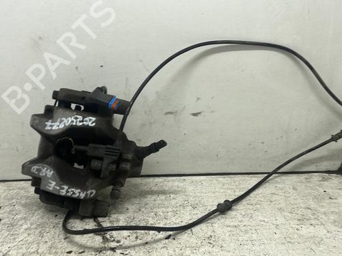 Pinça travão trás direita MERCEDES-BENZ E-CLASS Coupe (C207) E 220 CDI (207.302) (163 hp) 30636515