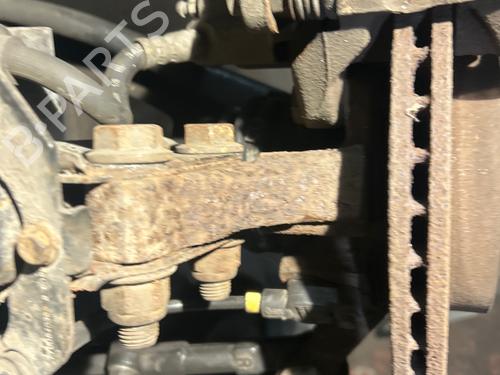 Used Right front steering knuckle Right front steering knuckle RENAULT MEGANE I Cabriolet (EA0/1_) 1.6 e (EA0F) (90 hp) 39727677 39727677