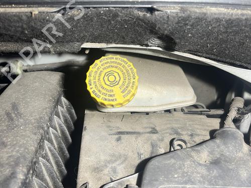 Used Brake master cylinder CITROËN C3 II (SC_) 1.1 i (60 hp) 27716890