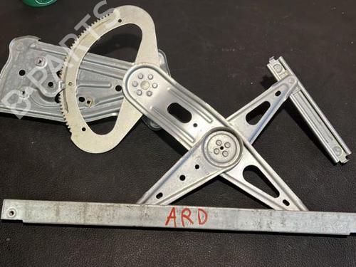 Used Rear right window mechanism Rear right window mechanism RENAULT GRAND SCÉNIC III (JZ0/1_) 1.9 dCi (JZ0J, JZ0N, JZ1K, JZ1S) (131 hp) 20862558 20862558
