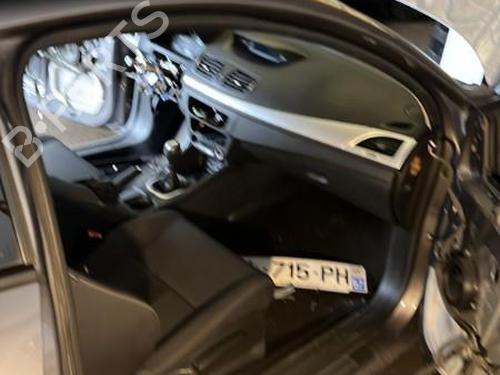 Used Rubber door seal RENAULT MEGANE III Coupe (DZ0/1_) 1.5 dCi (DZ09, DZ0D, DZ1F, DZ1G, DZ14, DZ29) (110 hp) 21864021