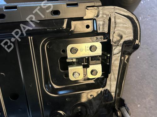 Used Tailgate lock Tailgate lock RENAULT KOLEOS I (HY_) 2.0 dCi (HY0K) (150 hp) 38940765 38940765