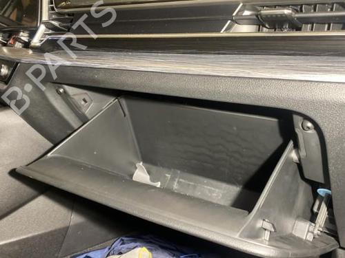 Handskerum KIA SPORTAGE V (NQ5) 1.6 T-GDI MHEV (150 hp) 20859065