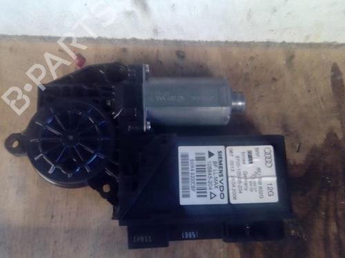 Rudehejsemotor forskærm højre AUDI A4 B7 Avant (8ED) 2.7 TDI (180 hp) 21861434