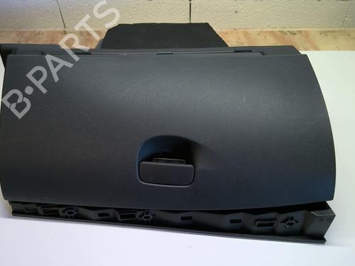 Used Glove box RENAULT MEGANE III Hatchback (BZ0/1_, B3_) 1.2 TCe (BZ2B, BZ11) (116 hp) 20871876