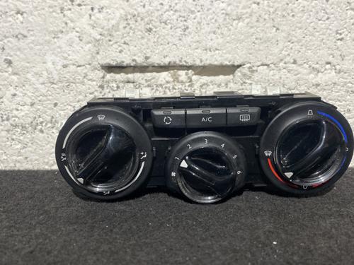 Used Climate control PEUGEOT 2008 I (CU_) 1.6 HDi (92 hp) 22894230