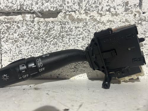 switch-toyota-corolla-verso-zer_-zze12_-r1_-2004-2005-2006-2007-2008-2009-32362879 main image