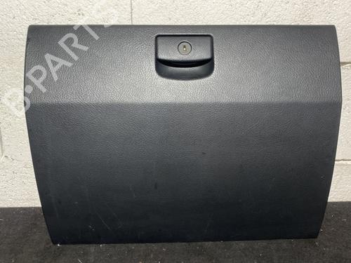 Used Glove box KIA SORENTO I (JC) 2.5 CRDi (170 hp) 22894030