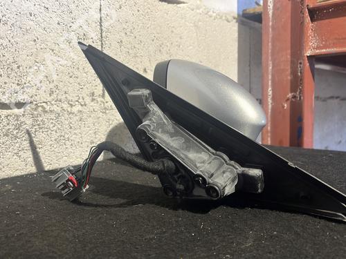 BP27836963C26 main image