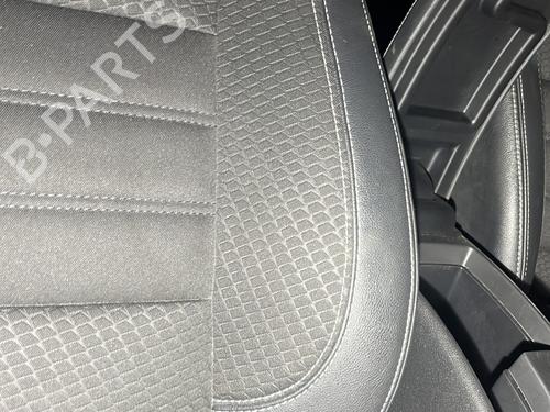 Used Right front seat Right front seat RENAULT MEGANE III Hatchback (BZ0/1_, B3_) 1.6 dCi (BZ00, BZ12, BZ13) (130 hp) 33021027 33021027