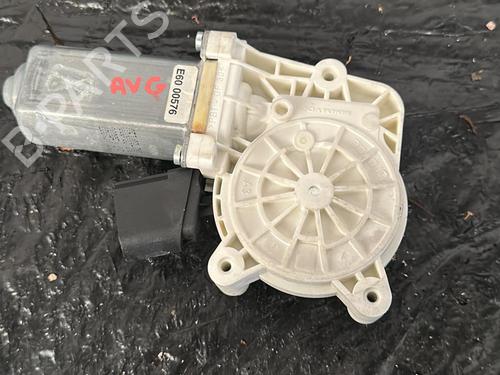 Used Left front window motor BMW 5 (E60) 525 d (177 hp) 25844489