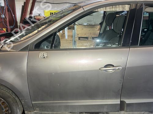 Used Left front door RENAULT SCÉNIC III (JZ0/1_) 1.5 dCi (110 hp) 31852191