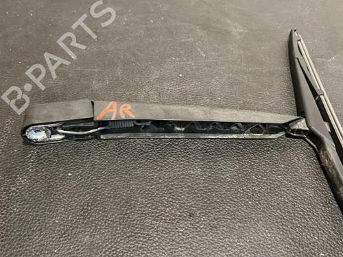 Used Rear windshield wiper arm Rear windshield wiper arm 21864221 21864221