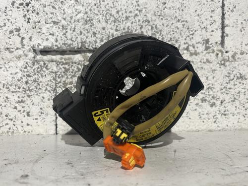 squib-airbag-toyota-corolla-verso-zer_-zze12_-r1_-2004-2005-2006-2007-2008-2009-32362878 main image