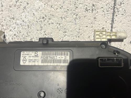 Used Instrument cluster Instrument cluster RENAULT KANGOO / GRAND KANGOO II (KW0/1_) 1.5 dCi 90 (KW05, KW08, KW0G, KW11) (90 hp) 30877703 30877703