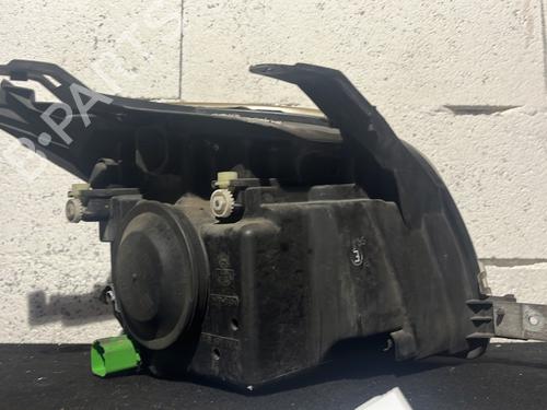 Used Left headlight Left headlight FORD FUSION (JU_) 1.4 TDCi (68 hp) 30004037 30004037
