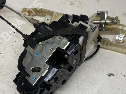 Used Rear right lock HYUNDAI SANTA FÉ II (CM) 2.2 CRDi GLS 4x4 (150 hp) 20867031