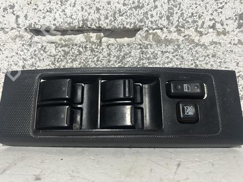 Used Left front window switch TOYOTA COROLLA Verso (ZER_, ZZE12_, R1_) 2.2 D-4D (AUR10_, AUR10R) (177 hp) 32341499