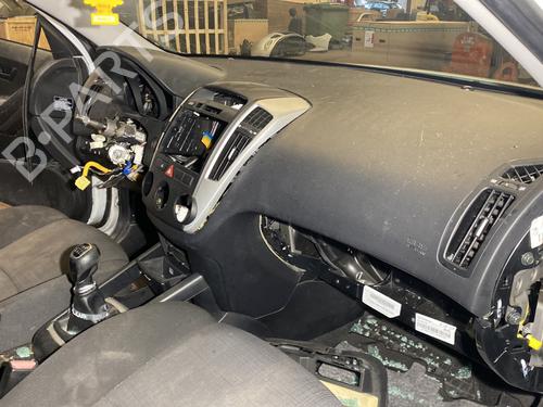 Used Dashboard KIA PRO CEE'D (ED) 1.6 CRDi 90 (90 hp) 20872380
